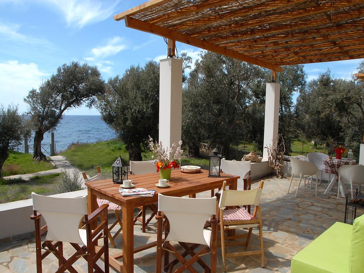 Melinda Holiday House Plomari Habitación foto